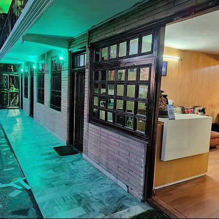 Jakhu Vibes Shimla Exterior photo